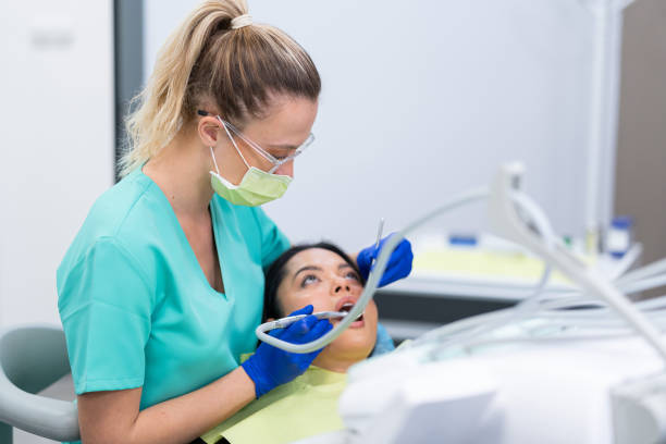 Best Emergency Tooth Extraction in Fanning Springs, FL